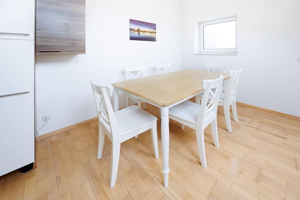 Scenic Rooftop Flat With Terrace Vienna Luaran gambar